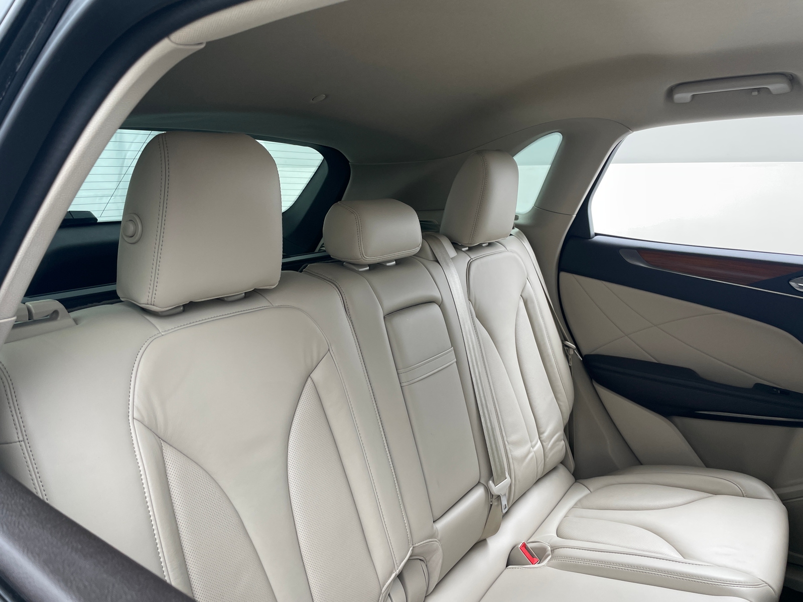 Thumbnail: 2017 Lincoln MKC - 5