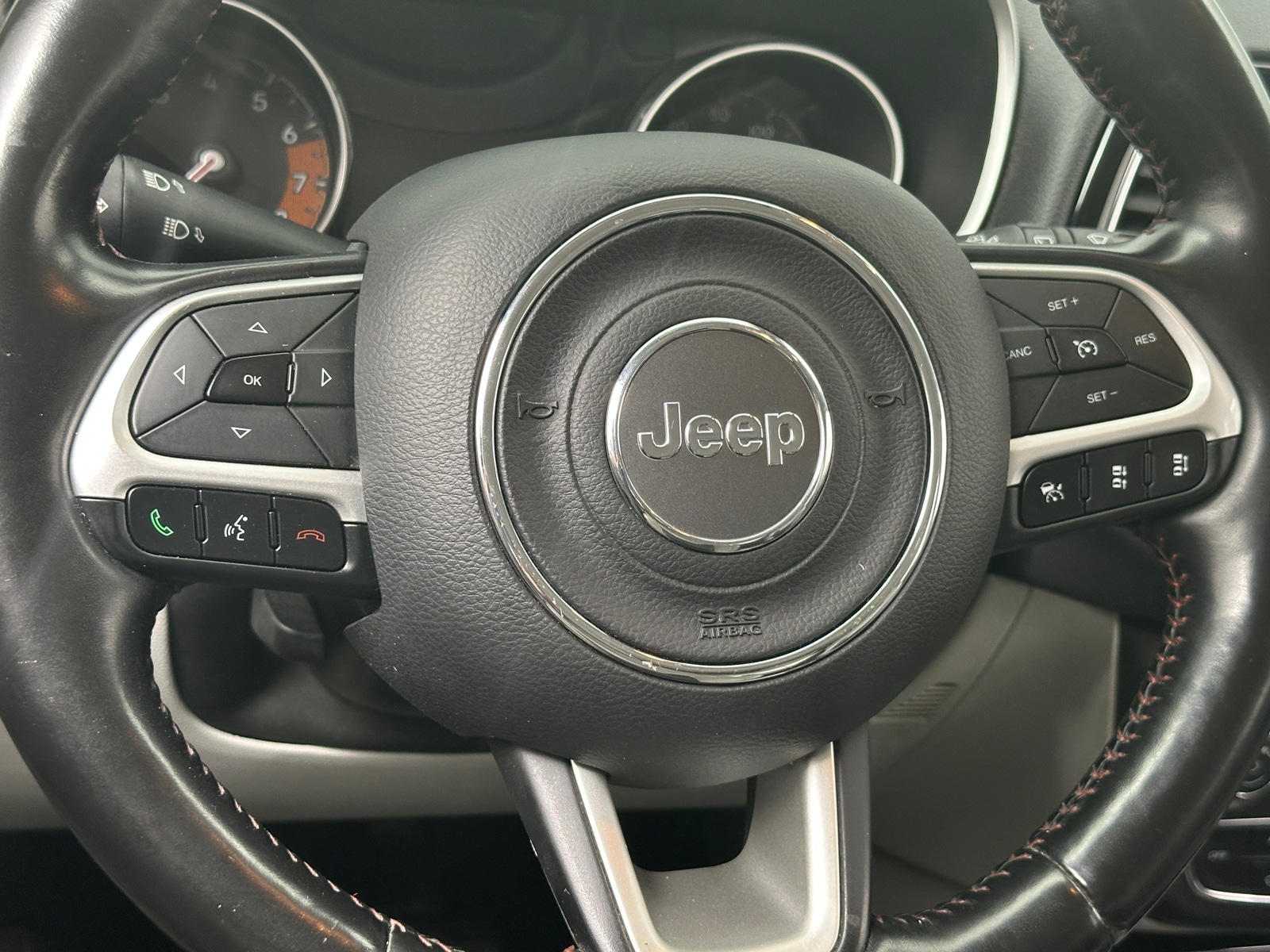 Thumbnail: 2021 Jeep Compass - 4