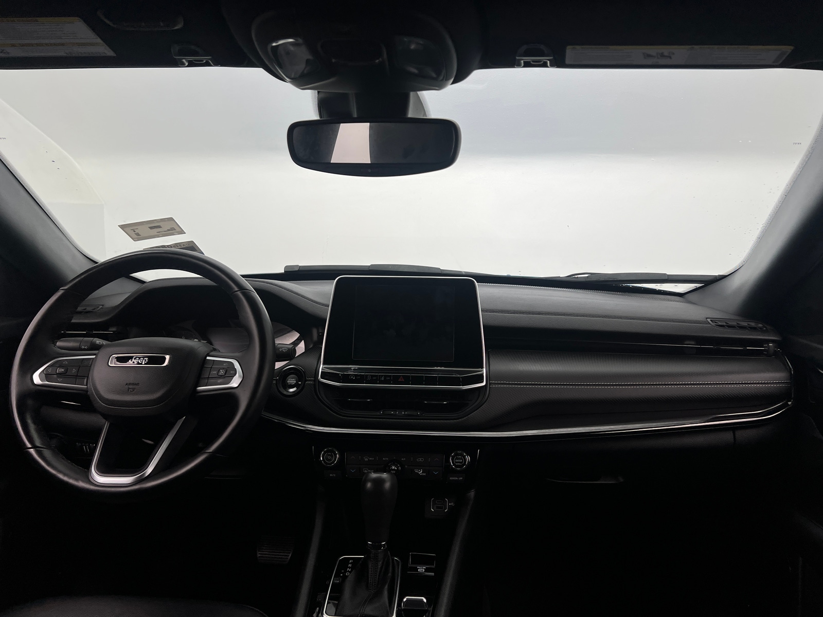 Thumbnail: 2022 Jeep Compass - 3
