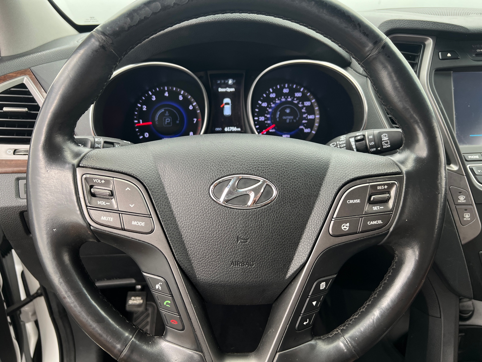 Thumbnail: 2013 Hyundai Santa Fe - 4
