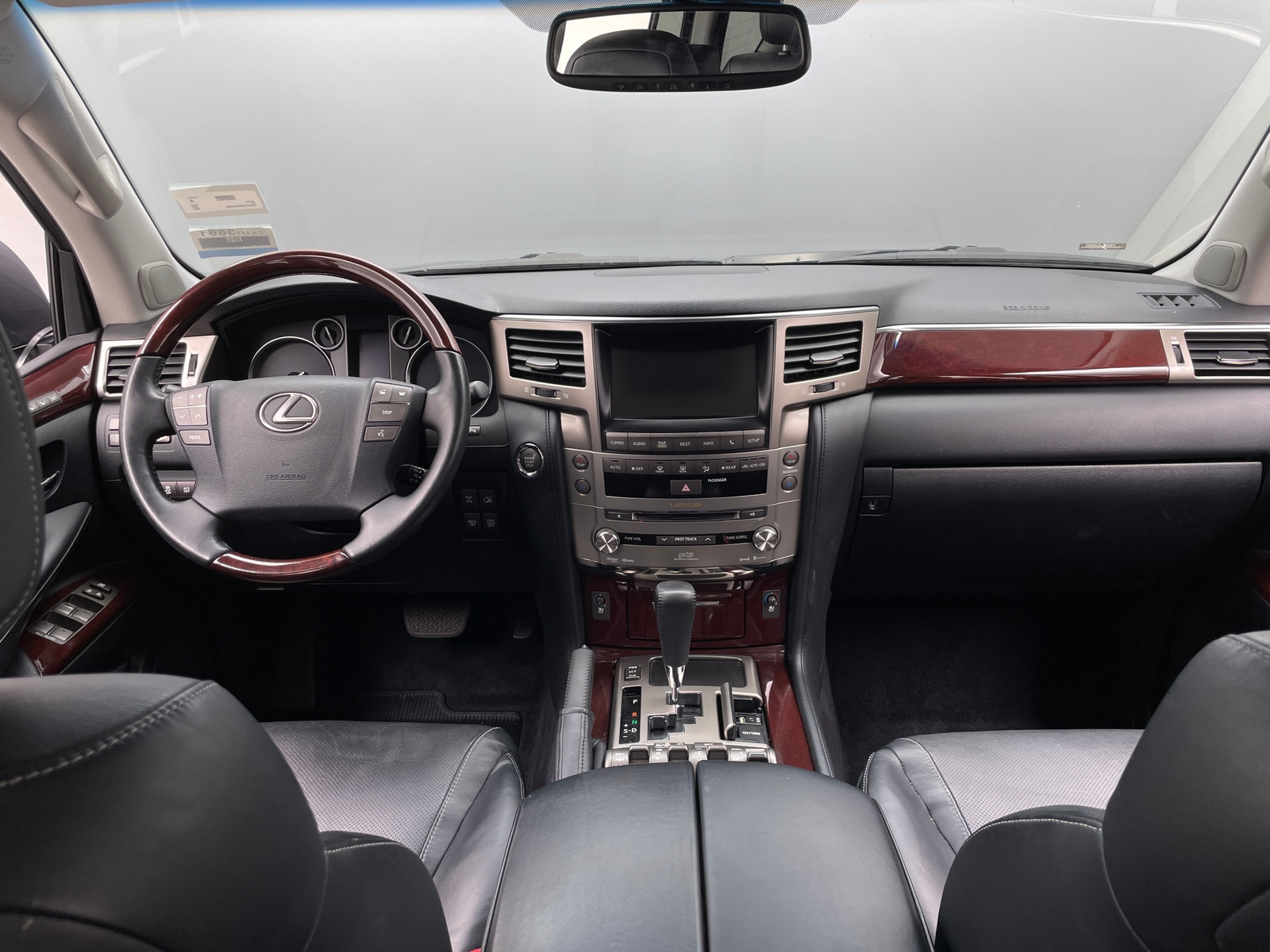 Thumbnail: 2014 Lexus LX - 3