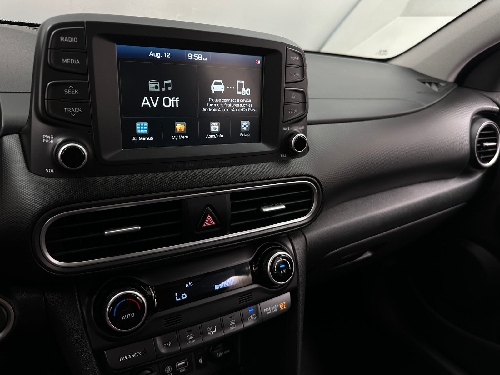 Thumbnail: 2020 Hyundai Kona - 3