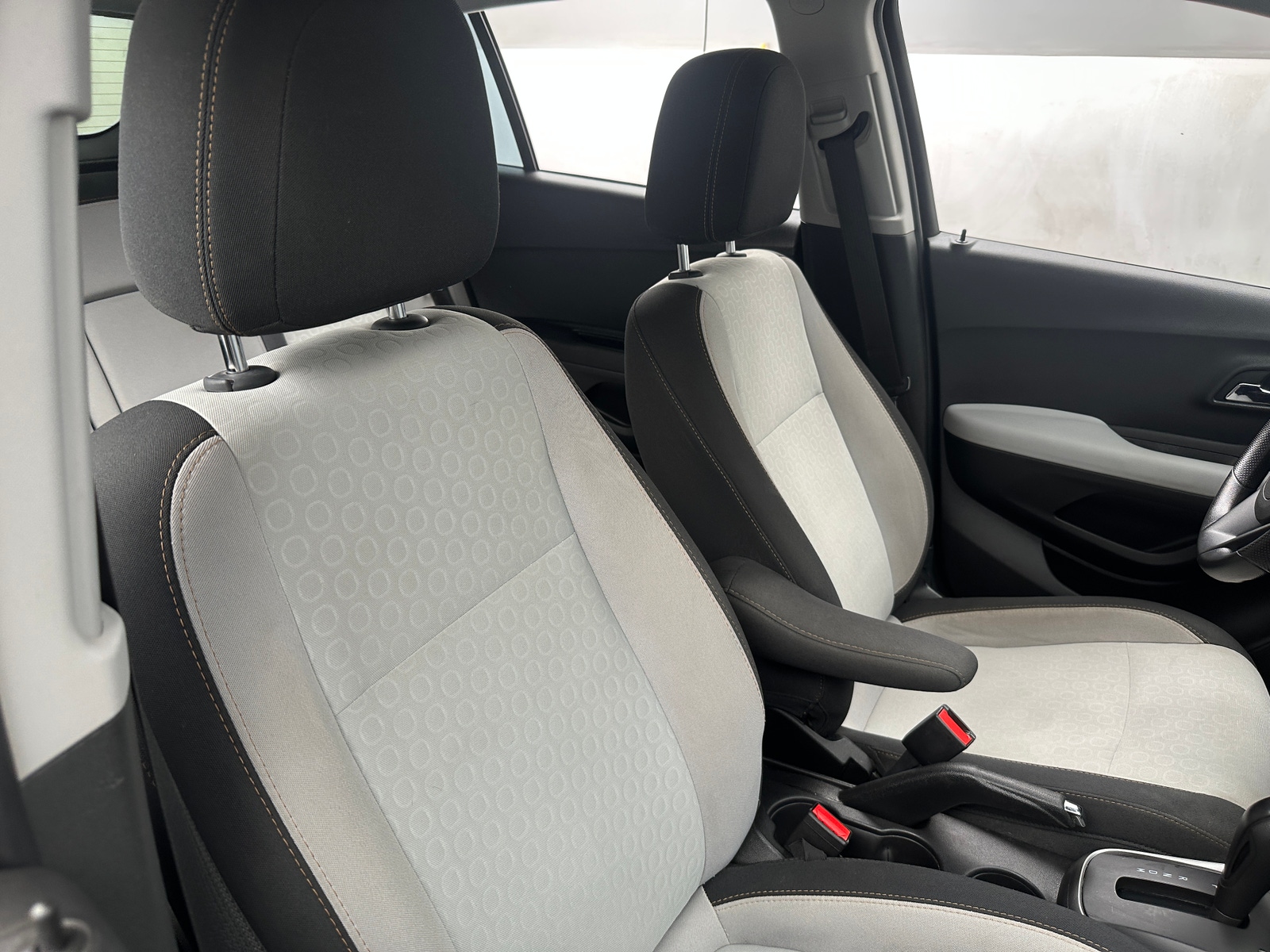 Thumbnail: 2019 Chevrolet Trax - 2
