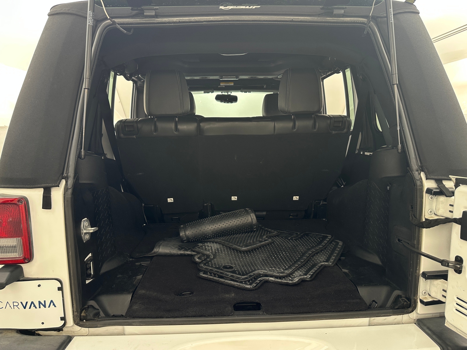Thumbnail: 2016 Jeep Wrangler - 6
