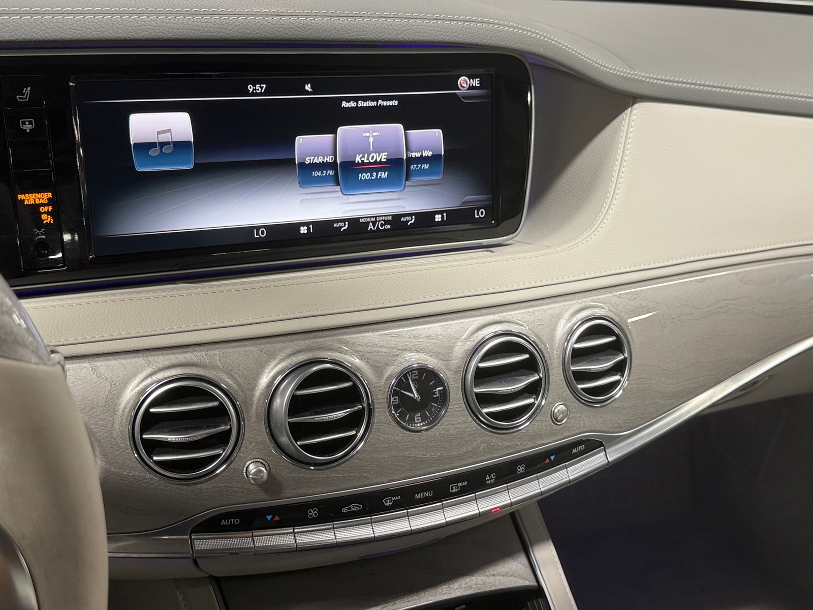 Thumbnail: 2016 Mercedes-Benz S-Class - 3