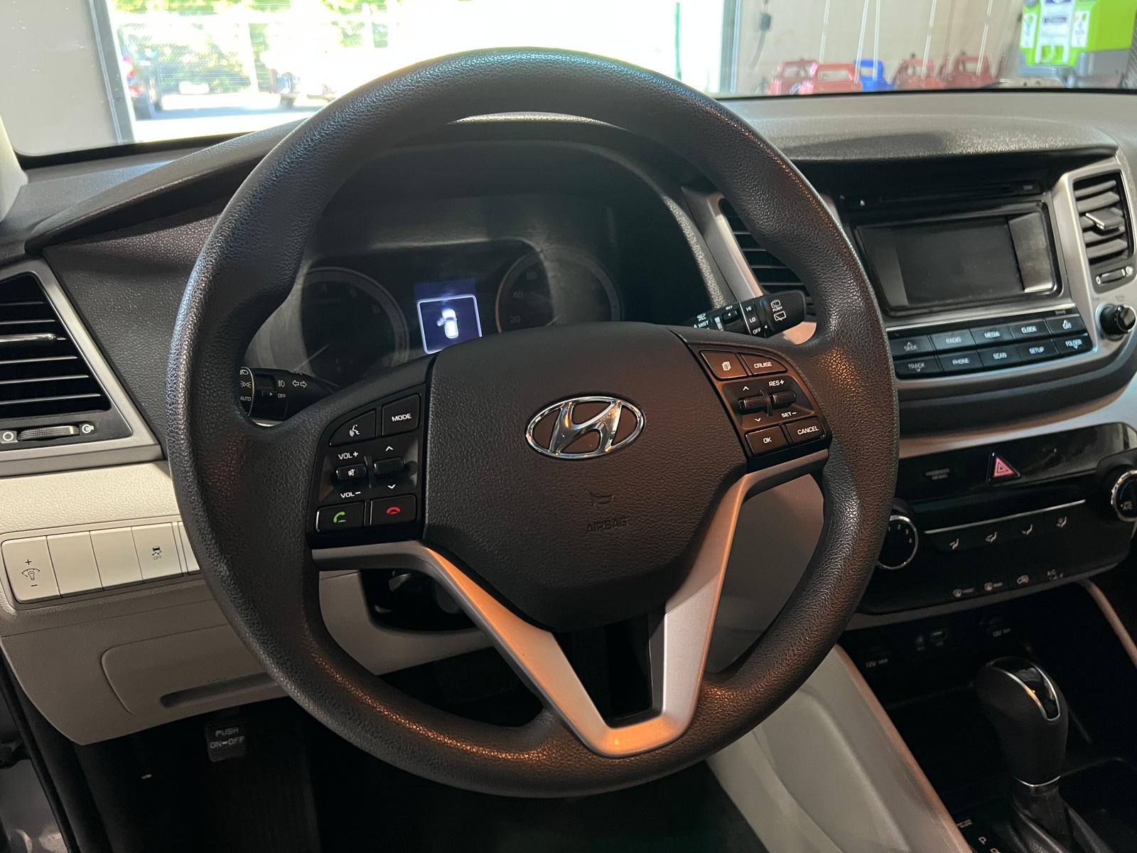 Thumbnail: 2017 Hyundai Tucson - 5