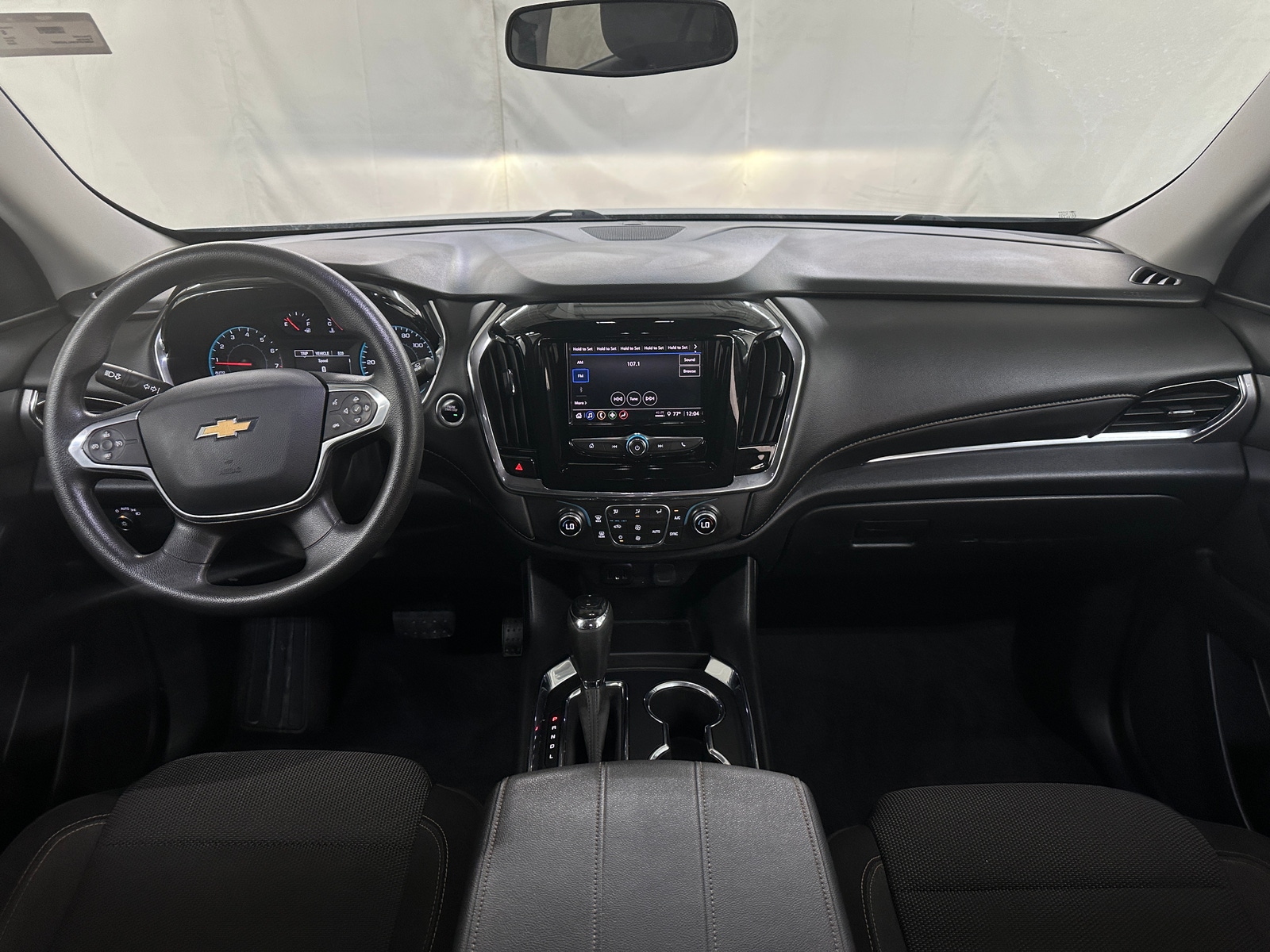 Thumbnail: 2020 Chevrolet Traverse - 3