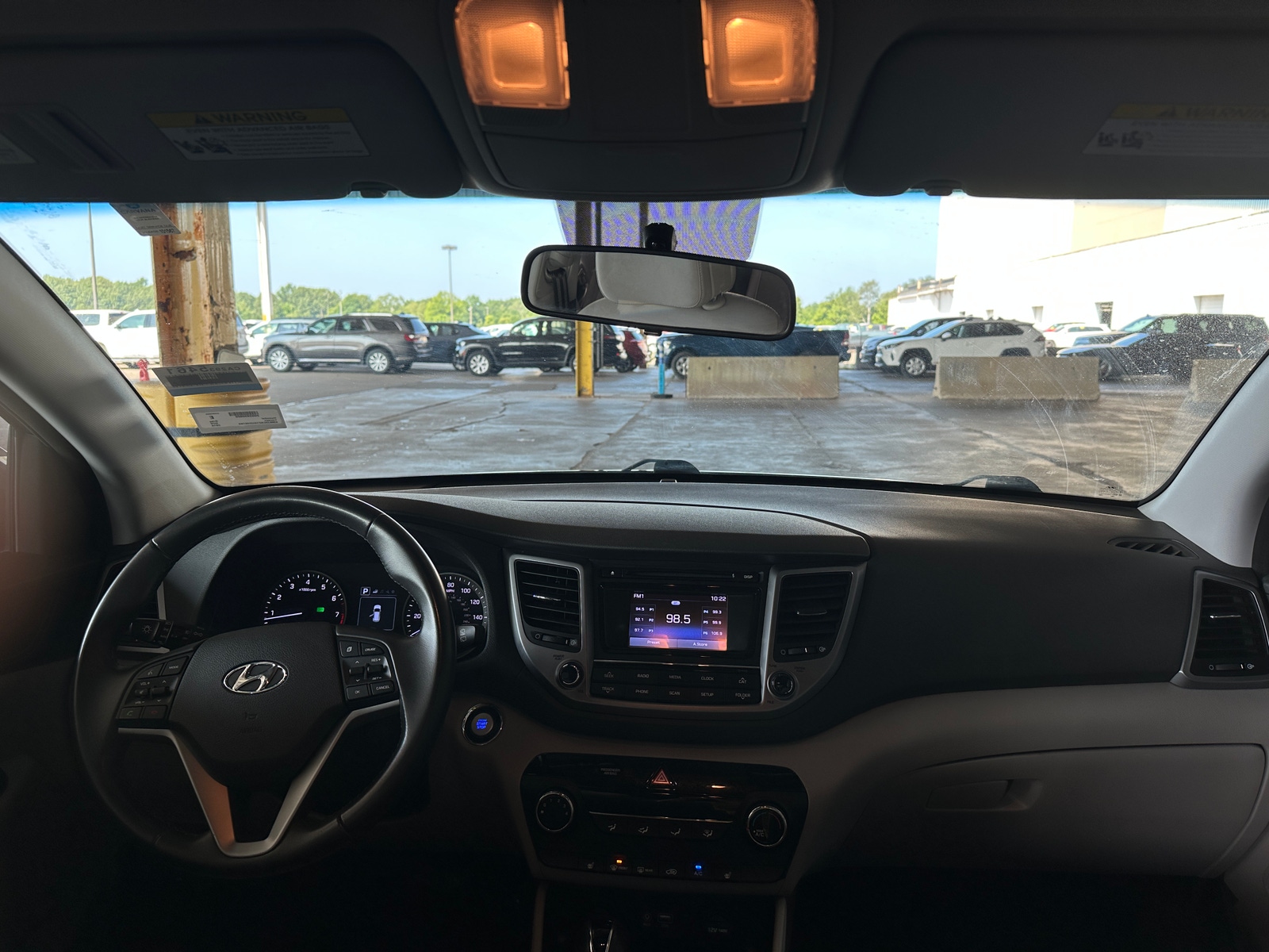 Thumbnail: 2016 Hyundai Tucson - 3