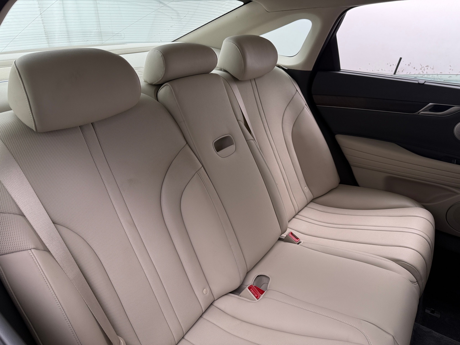 Thumbnail: 2022 Genesis G80 - 5