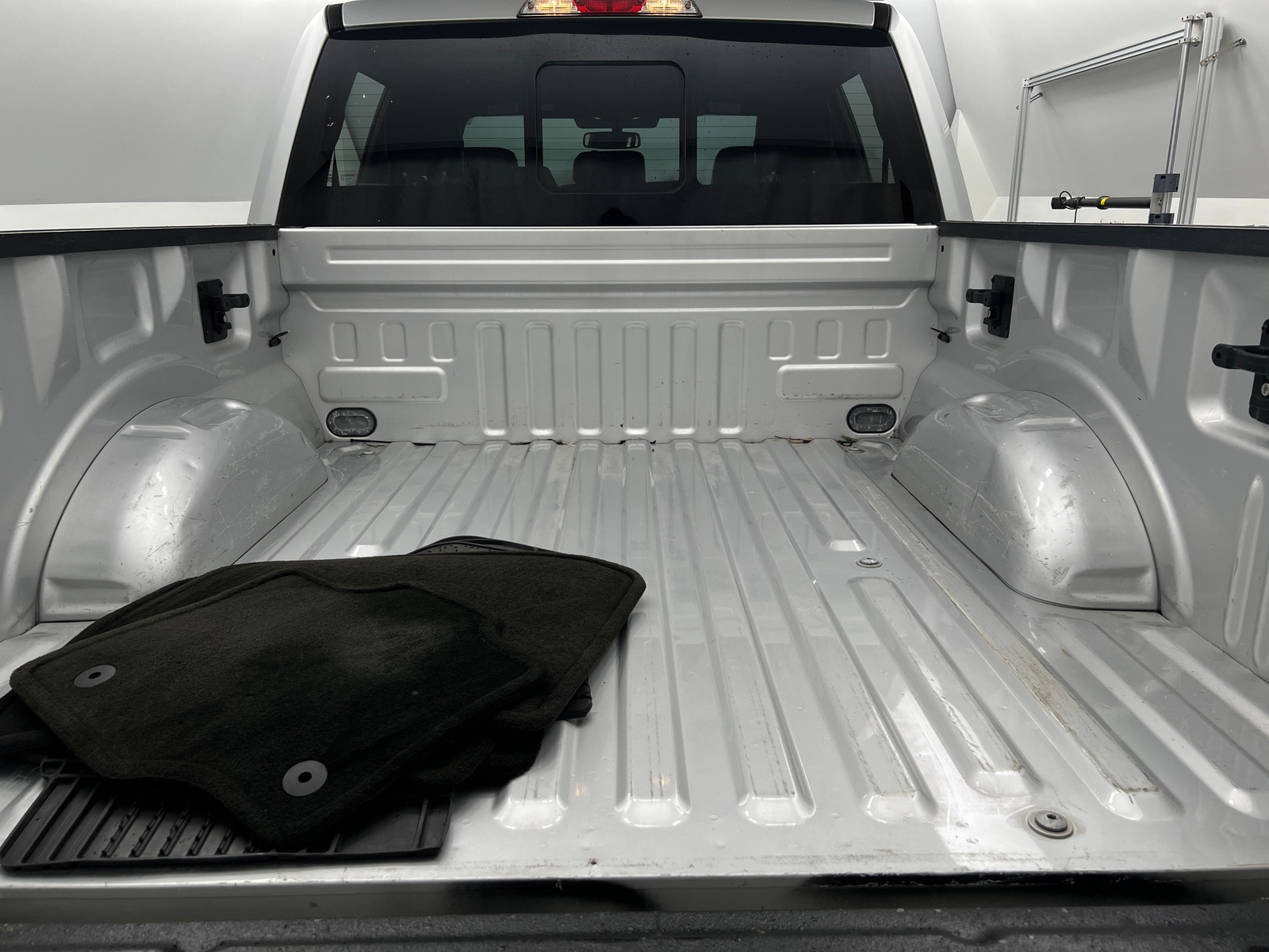 Thumbnail: 2016 Ford Econoline - 7