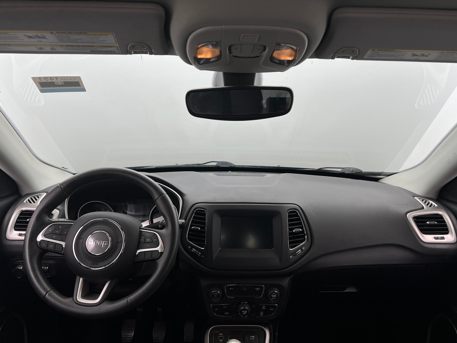 Thumbnail: 2019 Jeep Compass - 3