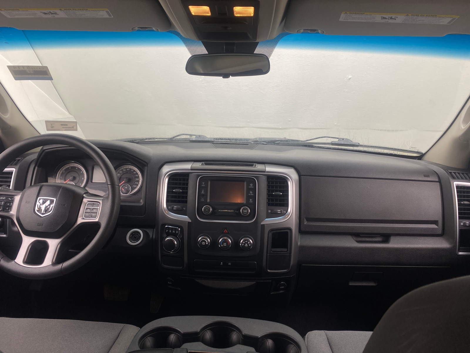 Thumbnail: 2024 RAM 1500 Classic - 3