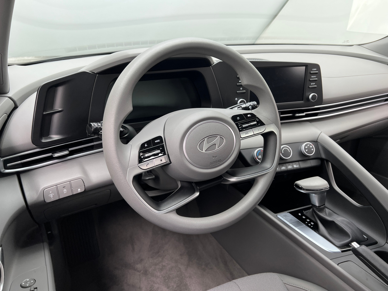 Thumbnail: 2024 Hyundai Elantra - 5