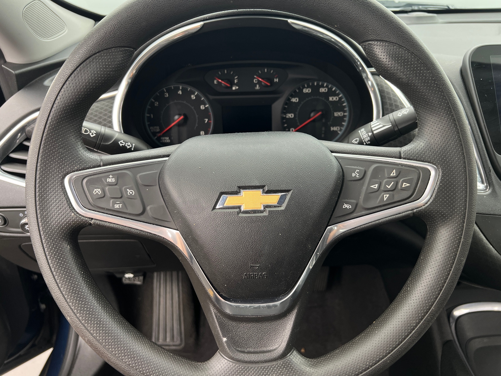 Thumbnail: 2019 Chevrolet Malibu - 5