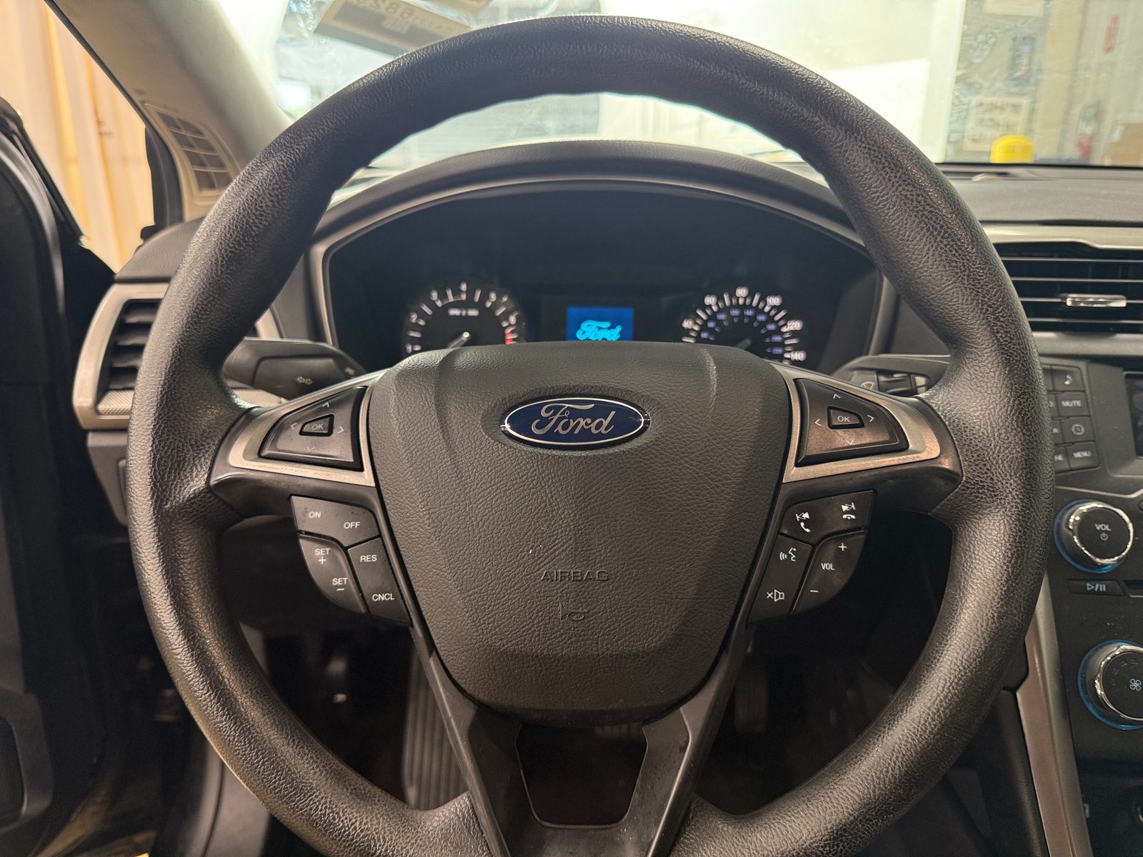 Thumbnail: 2017 Ford Fusion - 5