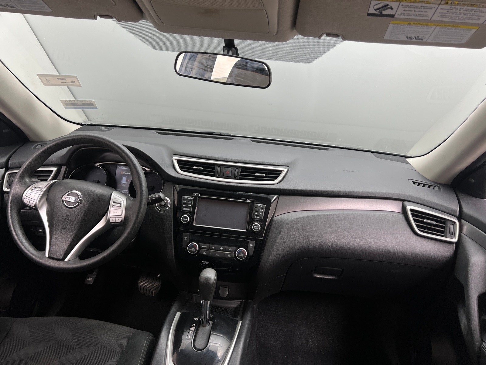 Thumbnail: 2016 Nissan Rogue - 3