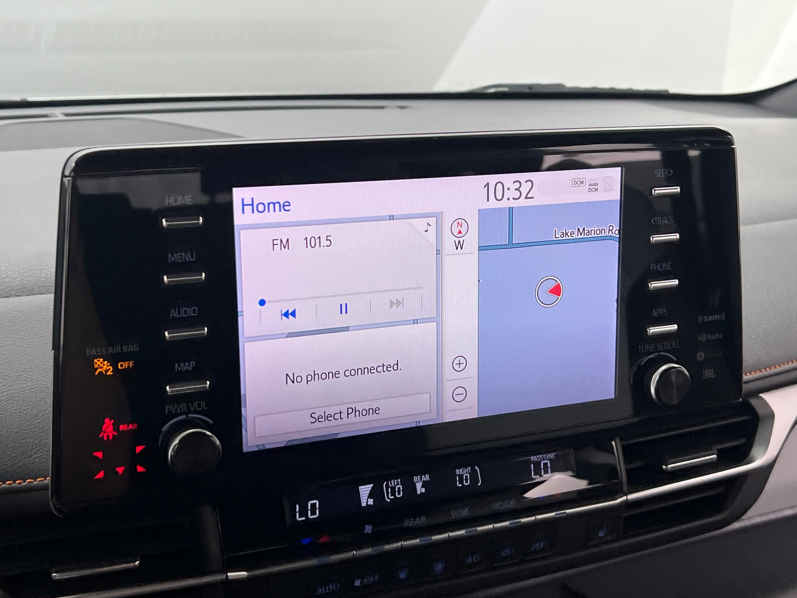 Thumbnail: 2021 Toyota Sienna - 3