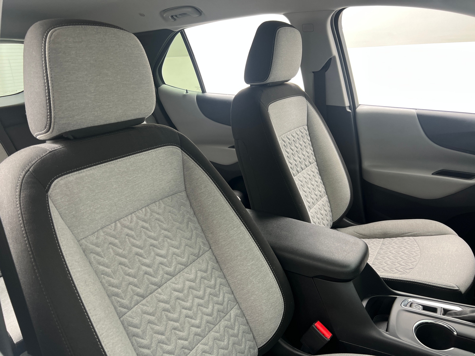 Thumbnail: 2023 Chevrolet Equinox - 2