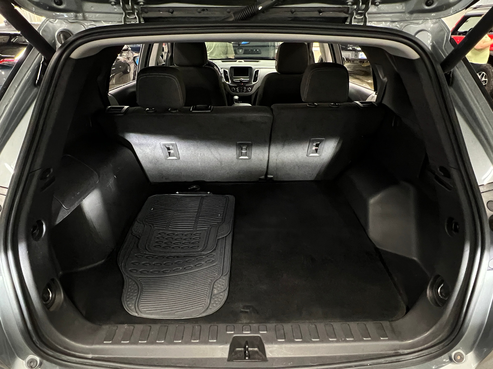 Thumbnail: 2023 Chevrolet Equinox - 7