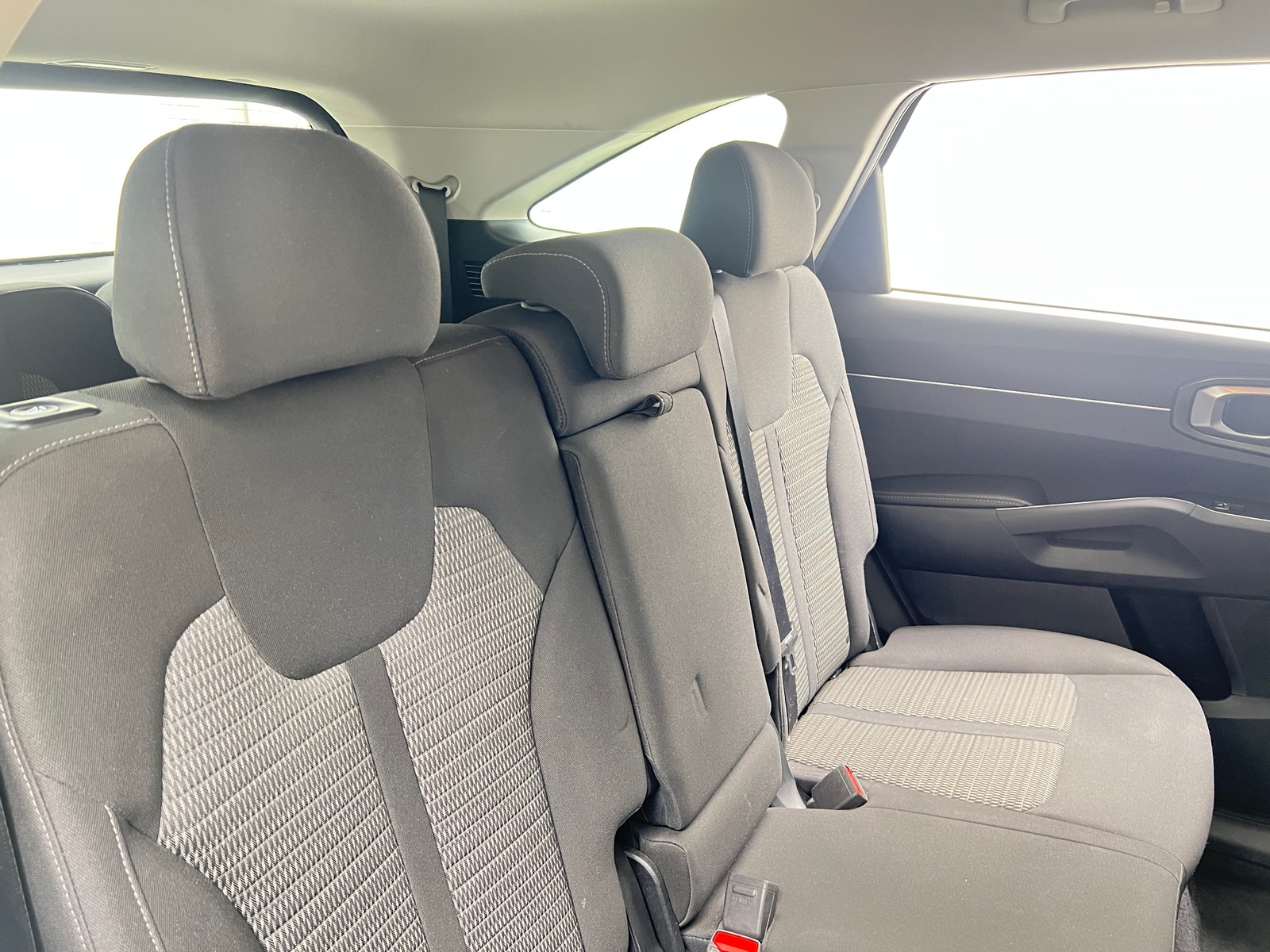 Thumbnail: 2023 Kia Sorento - 6