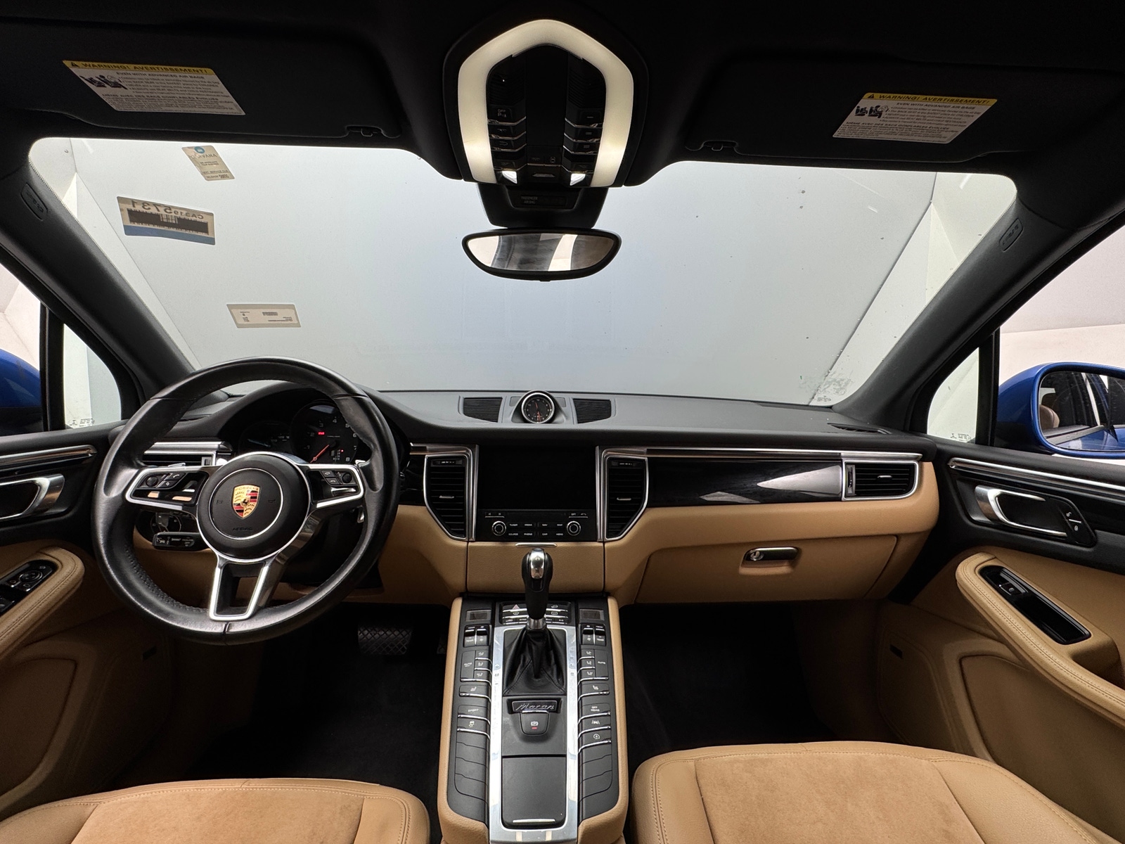 Thumbnail: 2017 Porsche Macan - 2