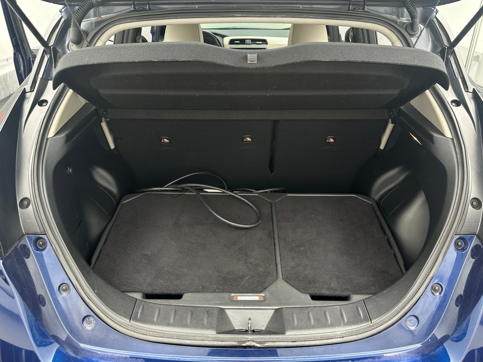 Thumbnail: 2020 Nissan Leaf - 6