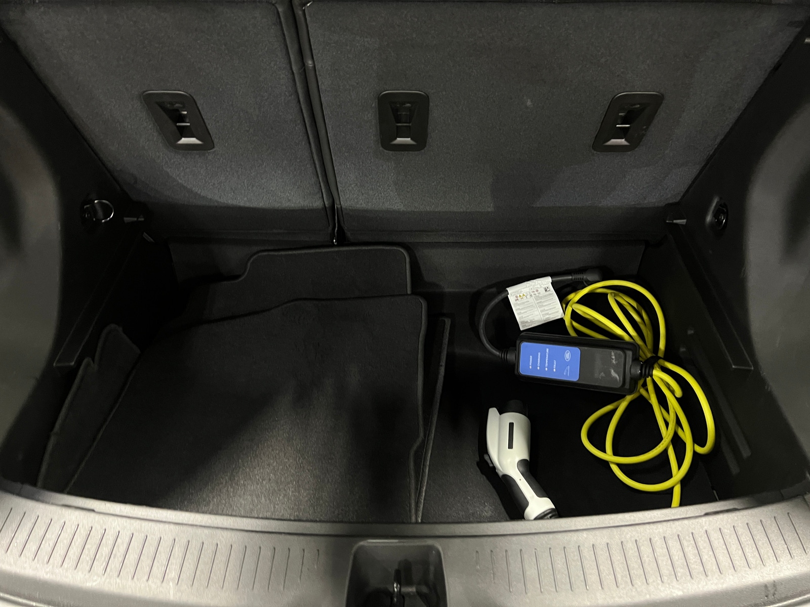 Thumbnail: 2023 Chevrolet Bolt EUV - 6