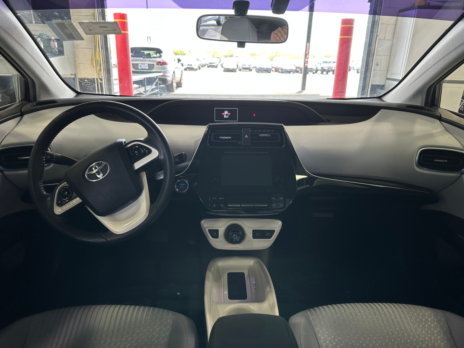 Thumbnail: 2016 Toyota Prius - 3