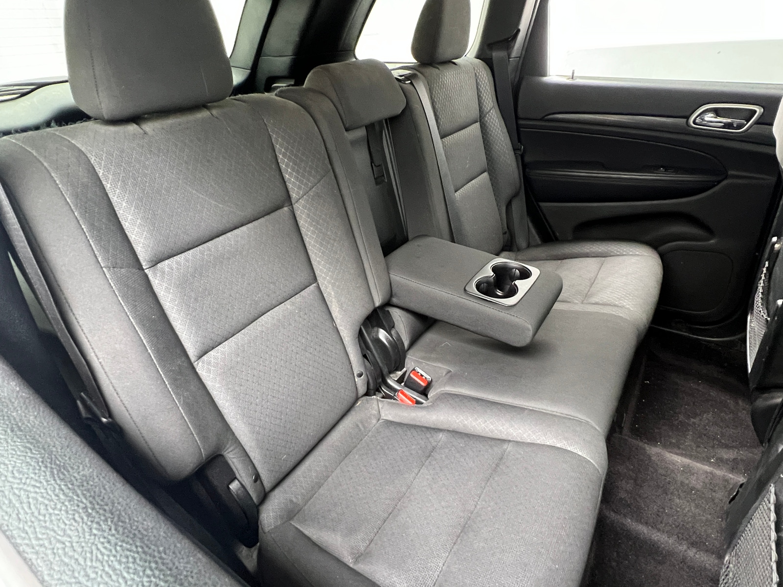 Thumbnail: 2019 Jeep Grand Cherokee - 6