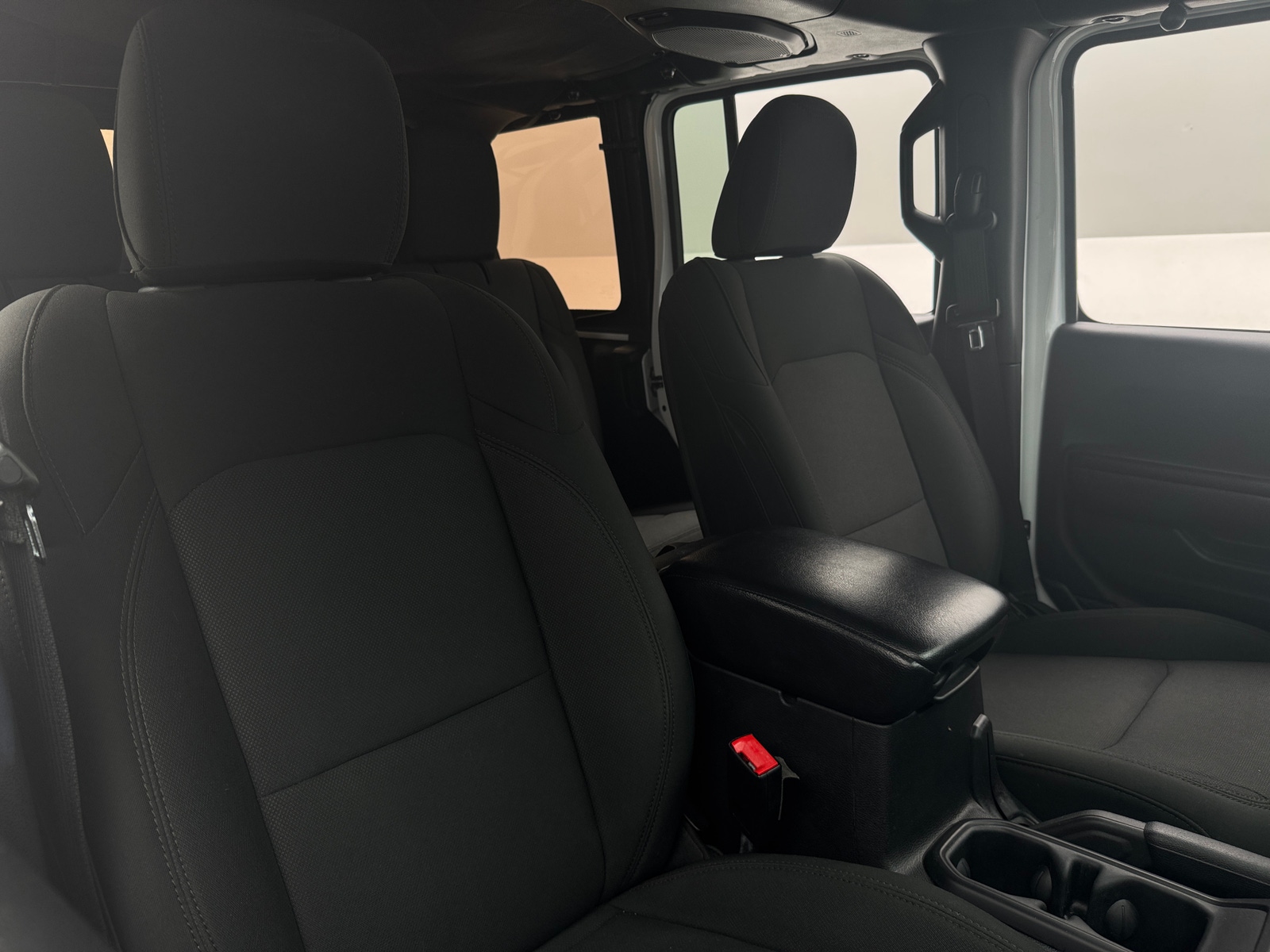 Thumbnail: 2018 Jeep Wrangler - 2