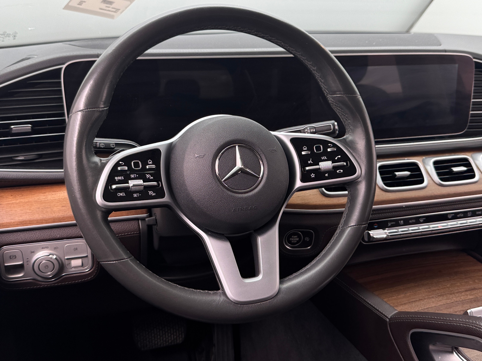 Thumbnail: 2020 Mercedes-Benz GLE - 4