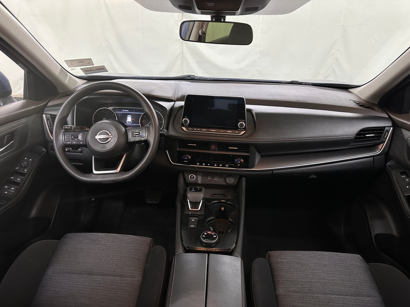 Thumbnail: 2023 Nissan Rogue - 3
