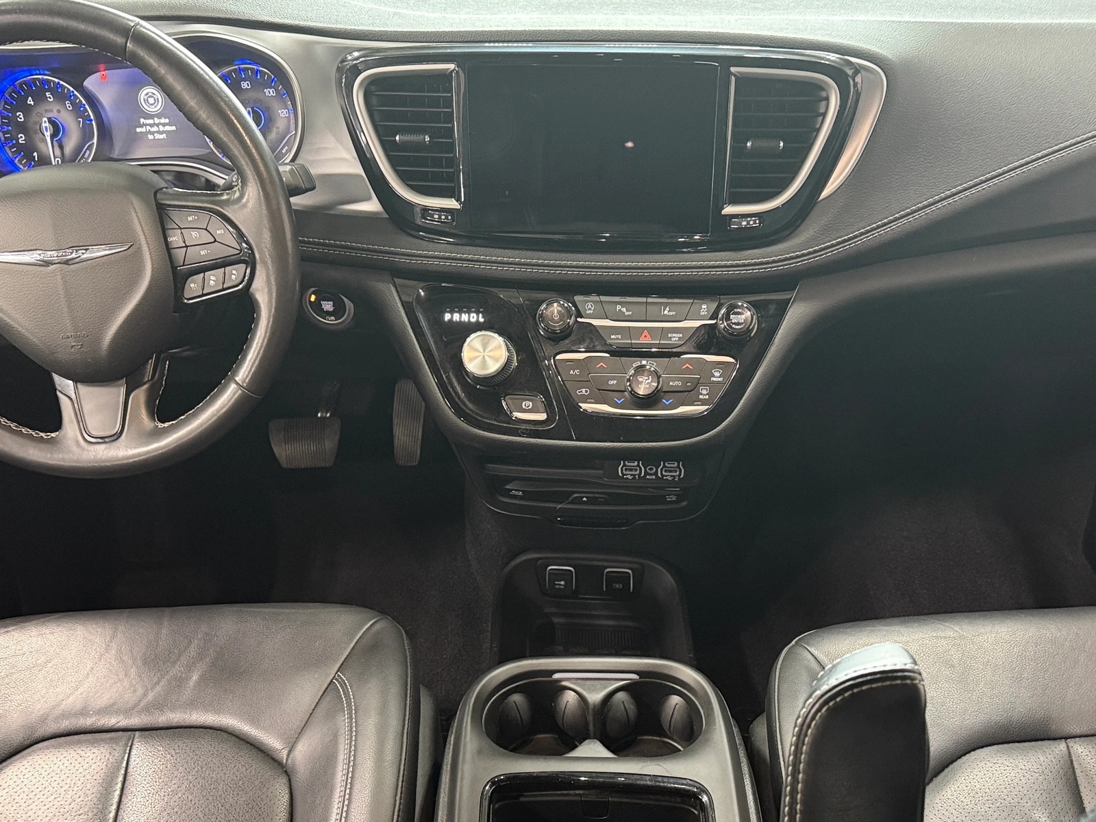 Thumbnail: 2021 Chrysler Pacifica - 2