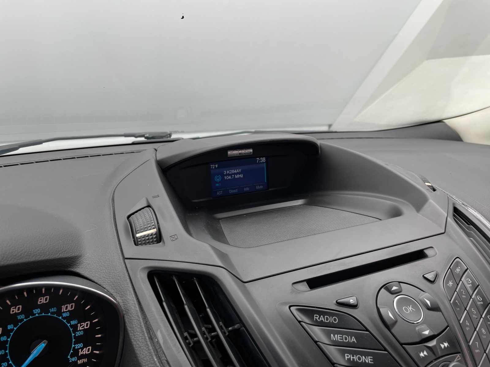 Thumbnail: 2014 Ford Escape - 4