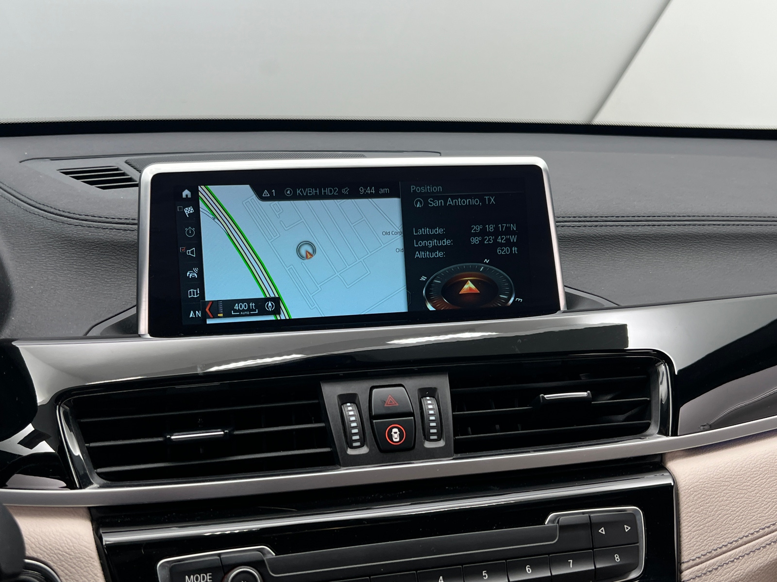 Thumbnail: 2022 BMW X1 - 3
