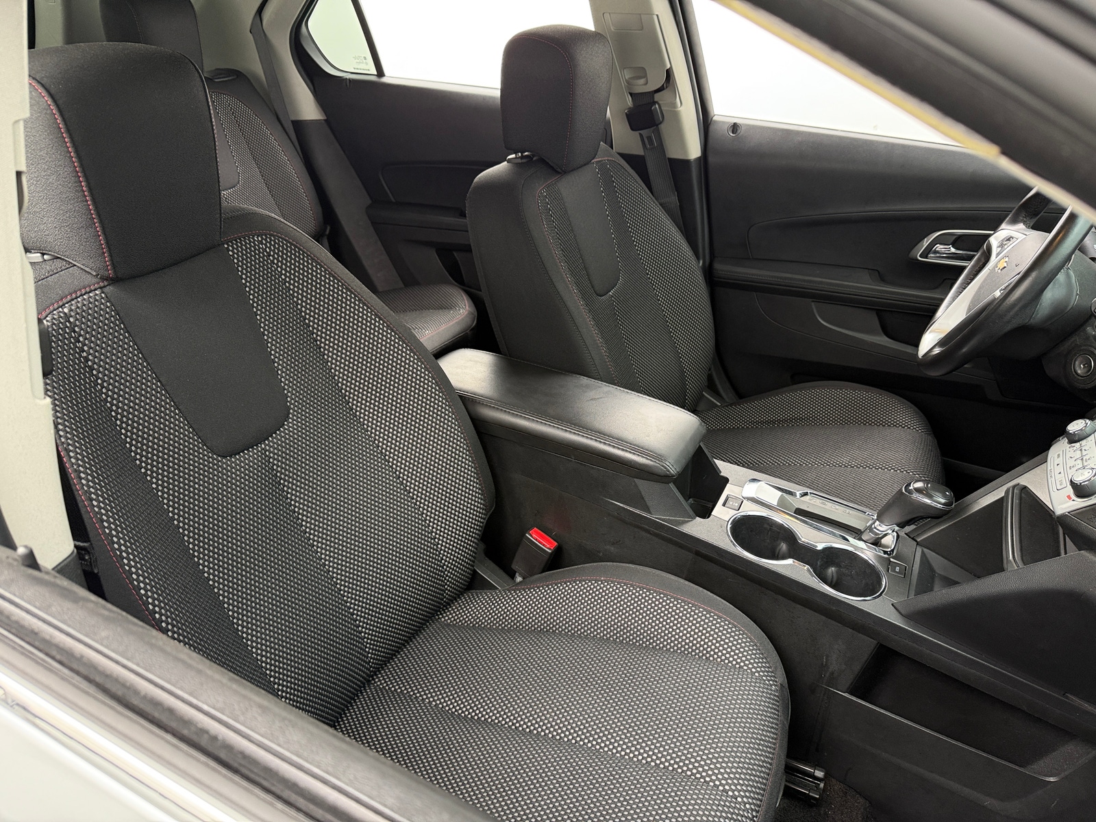 Thumbnail: 2016 Chevrolet Equinox - 2