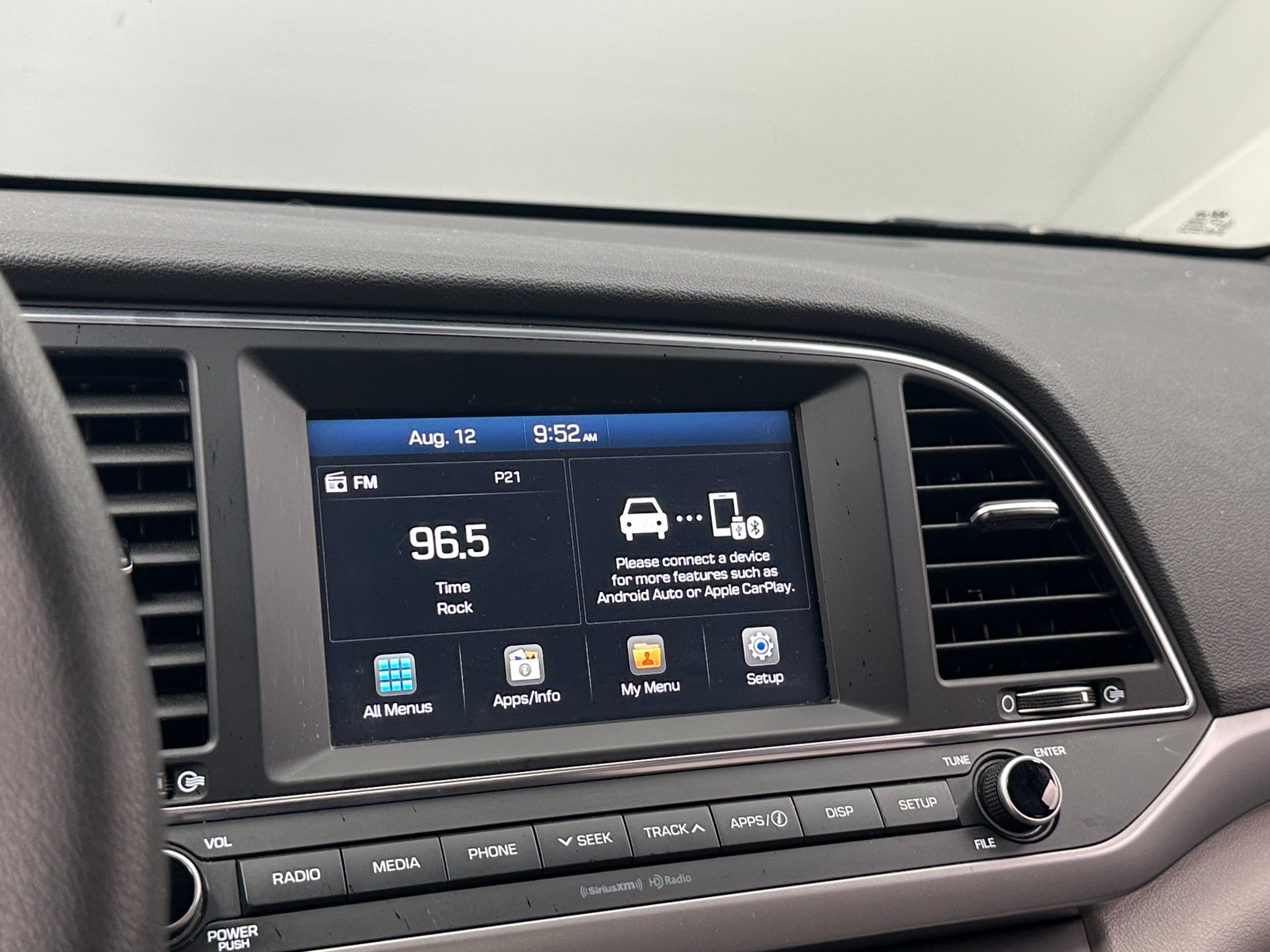 Thumbnail: 2018 Hyundai Elantra - 4