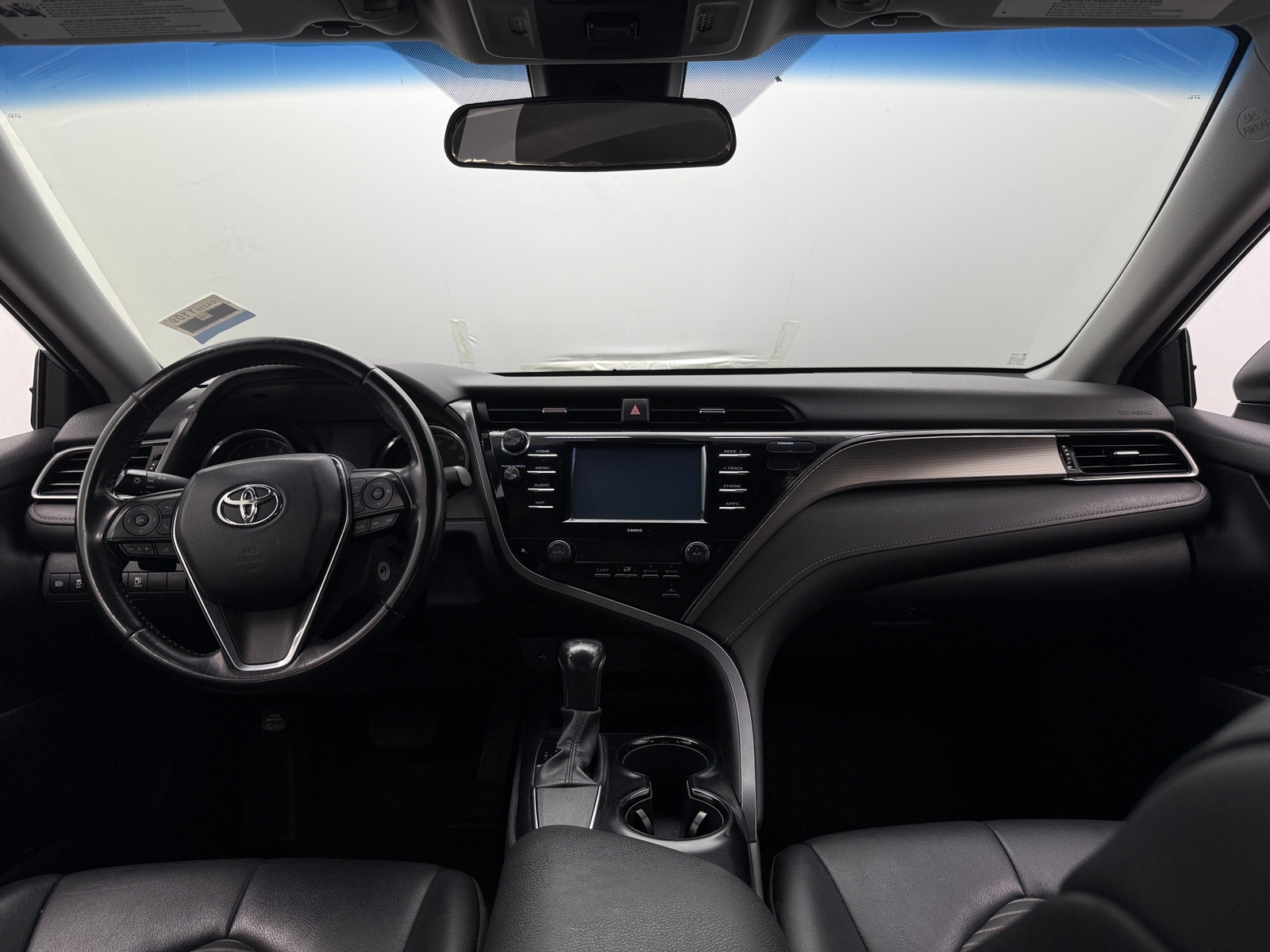 Thumbnail: 2020 Toyota Camry - 3