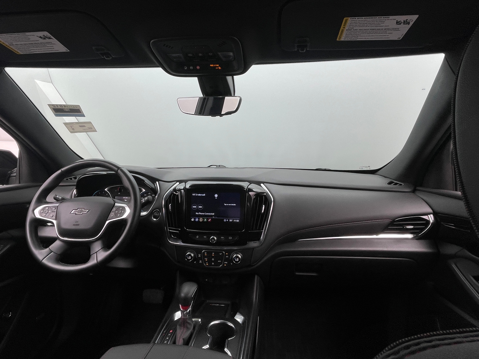 Thumbnail: 2023 Chevrolet Traverse - 2