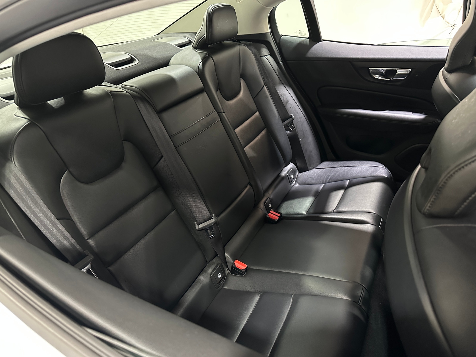 Thumbnail: 2020 Volvo S60 - 5