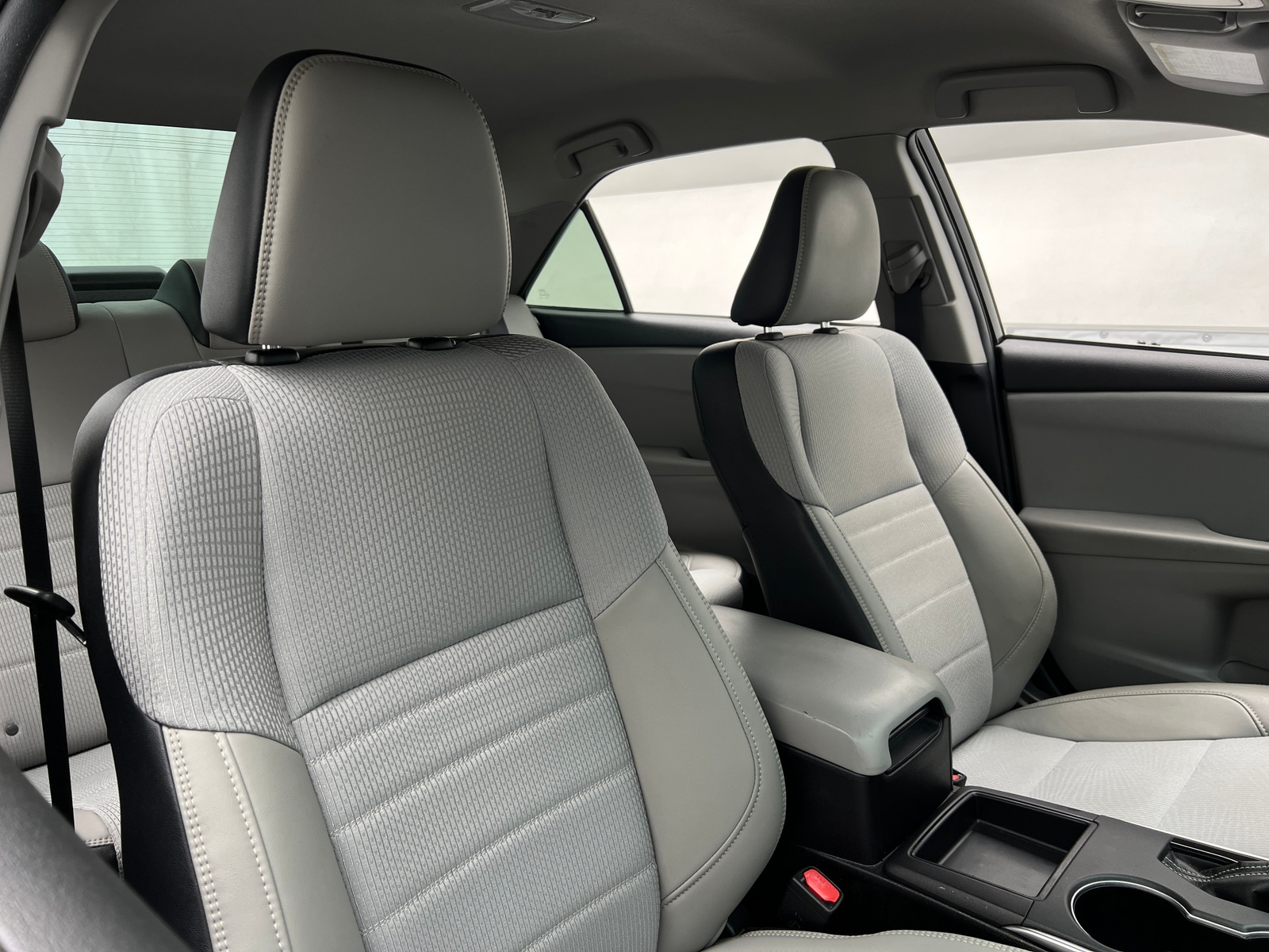 Thumbnail: 2016 Toyota Camry - 2