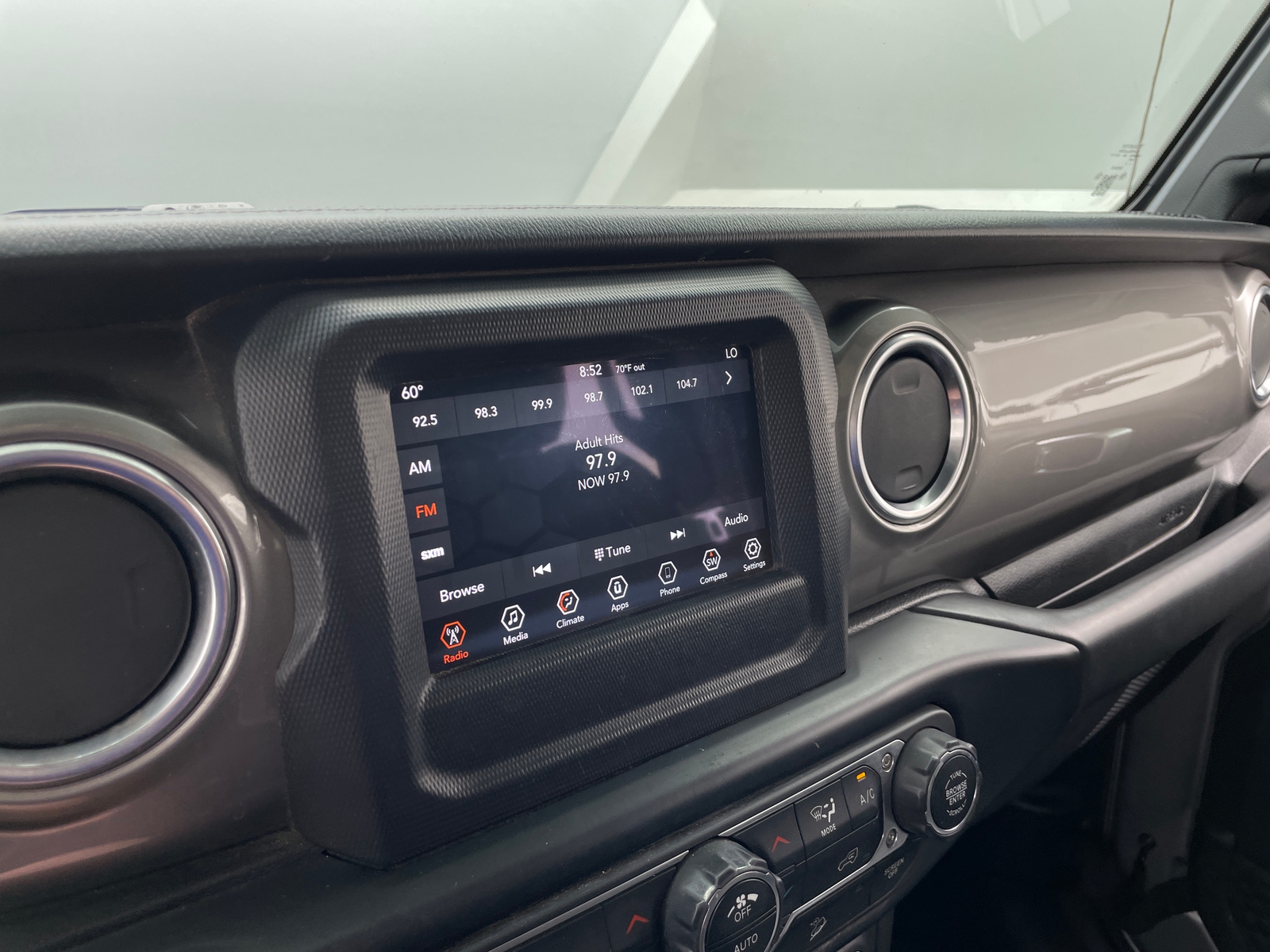 Thumbnail: 2020 Jeep Wrangler - 4
