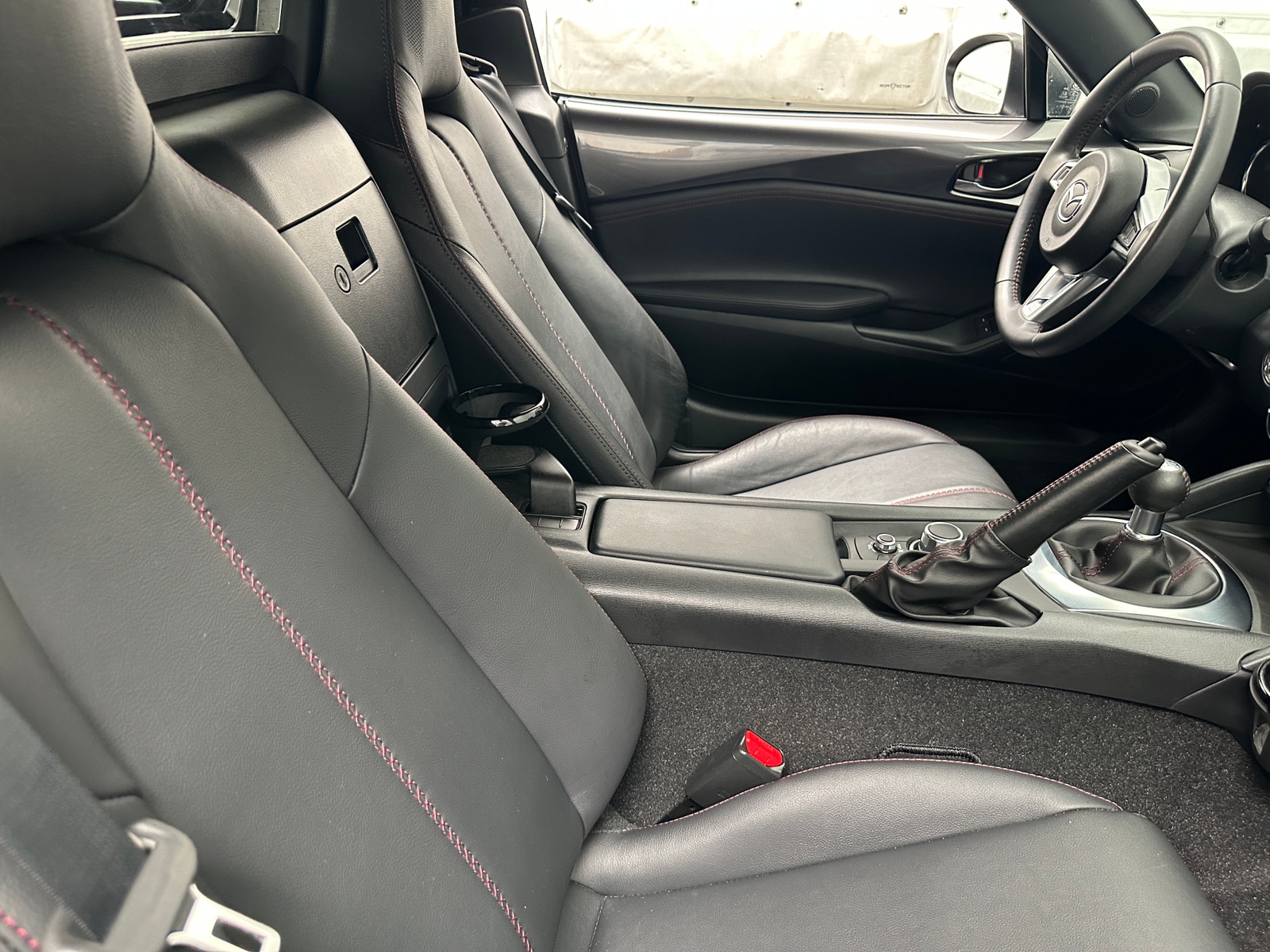 Thumbnail: 2019 Mazda MX-5 Miata - 2