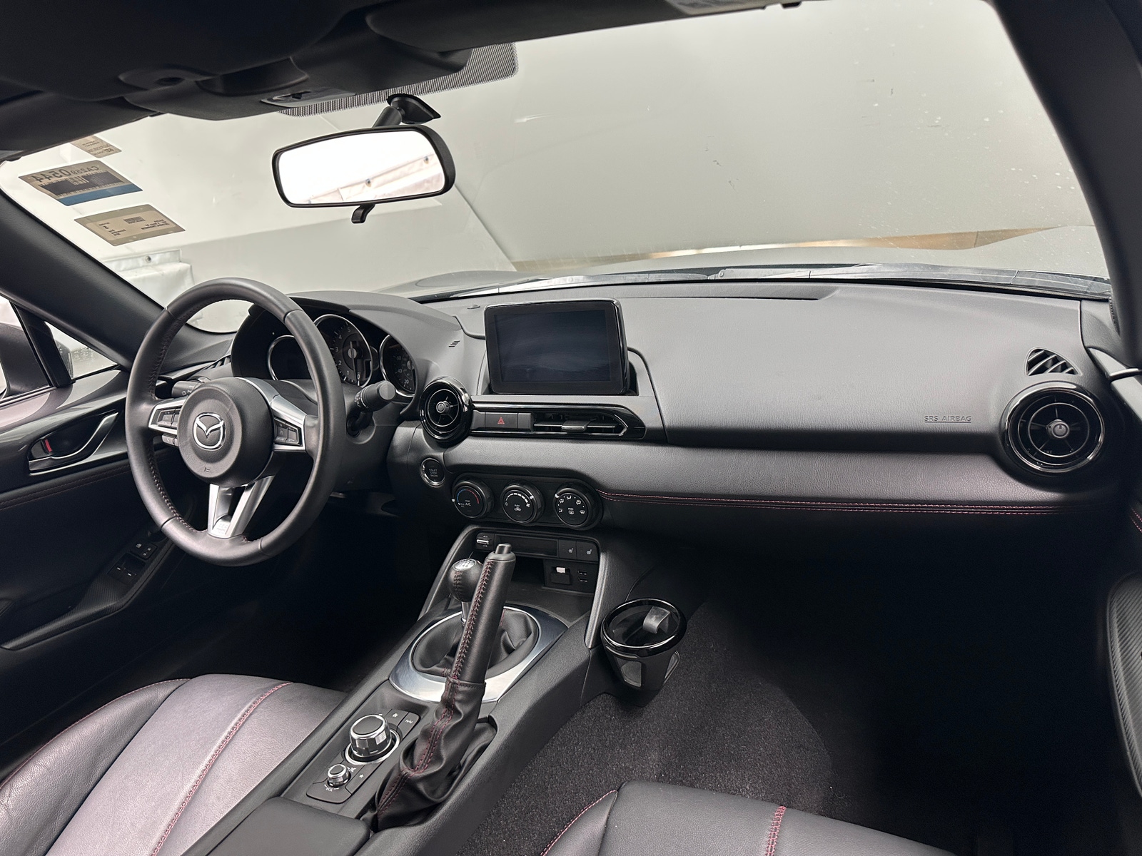 Thumbnail: 2019 Mazda MX-5 Miata - 3