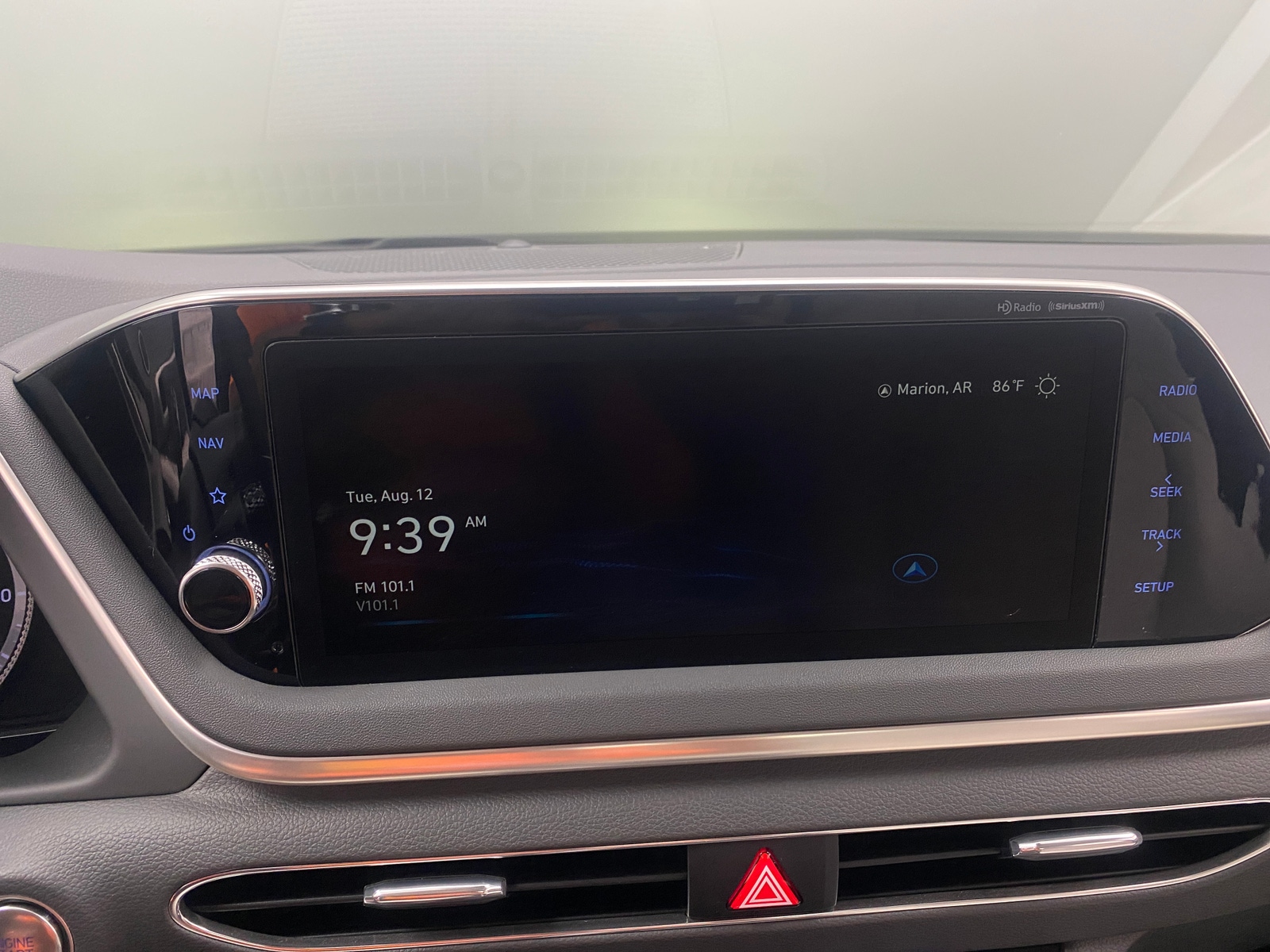 Thumbnail: 2023 Hyundai Sonata - 4