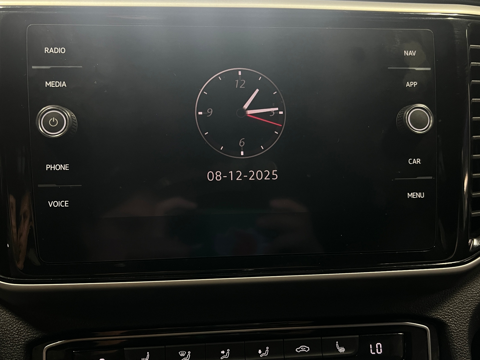 Thumbnail: 2021 Volkswagen Atlas - 3