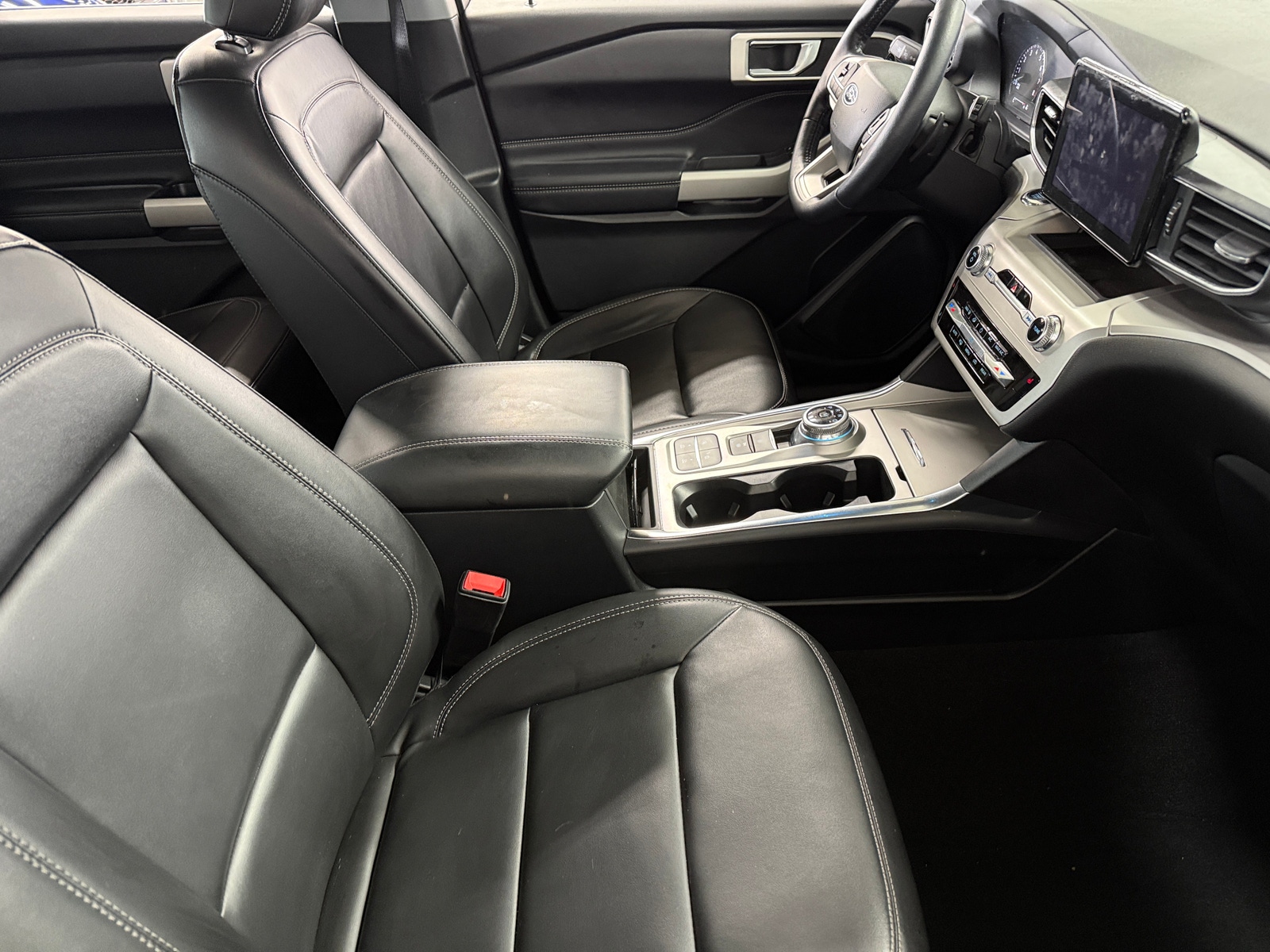 Thumbnail: 2021 Ford Explorer - 2
