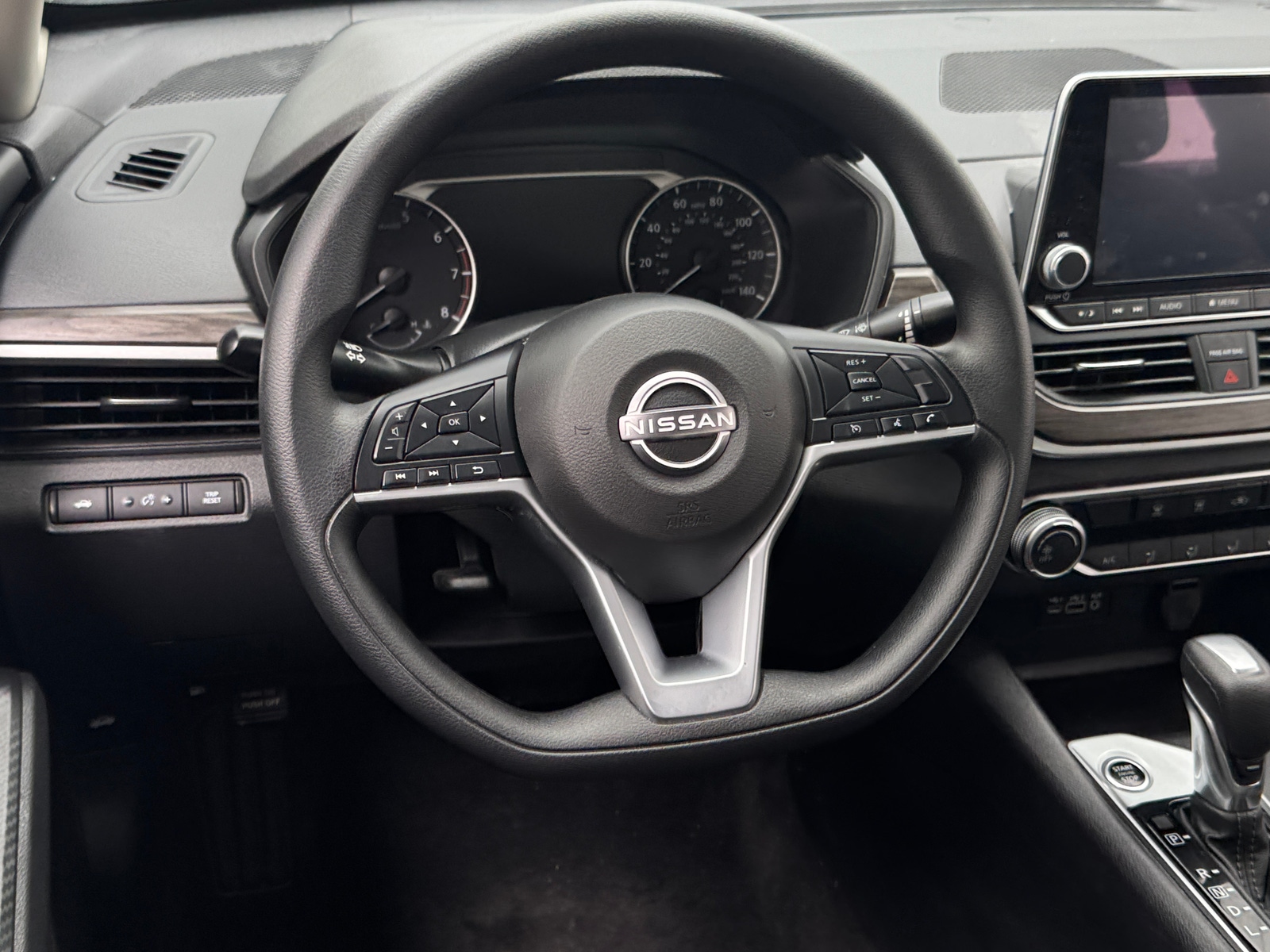 Thumbnail: 2025 Nissan Altima - 5