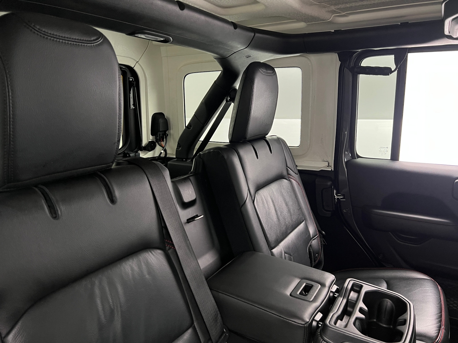 Thumbnail: 2018 Jeep Wrangler - 5