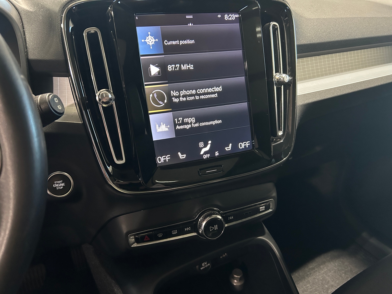 Thumbnail: 2020 Volvo XC40 - 4